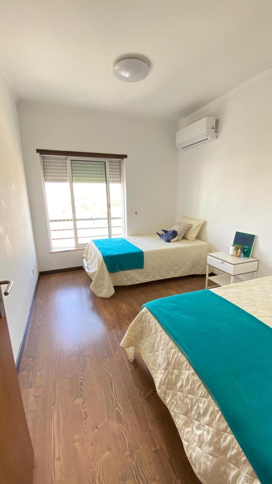 Rooms In Faro Close To Airport Esterno foto